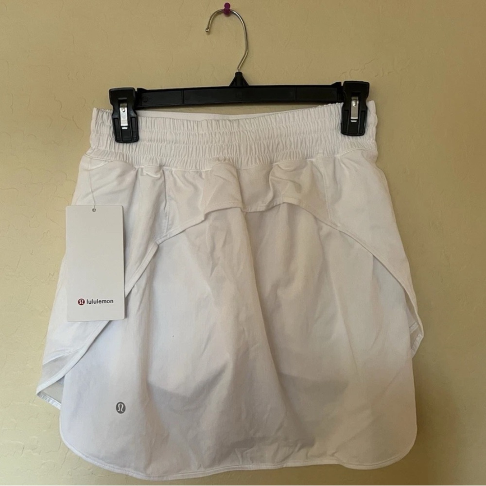 Lululemon Cream Hotty Hot HR Skirt